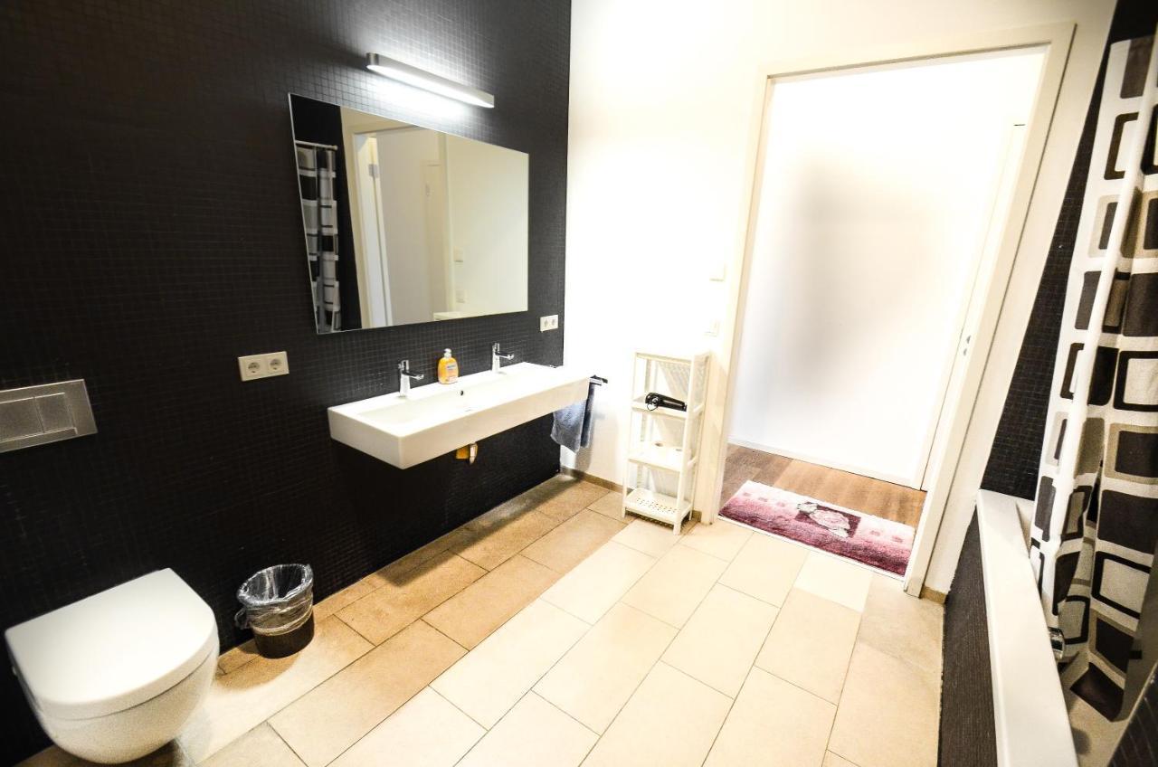 Apartamento 2 - High-Quality In The Heart Of Stuttgart 2 Exterior foto