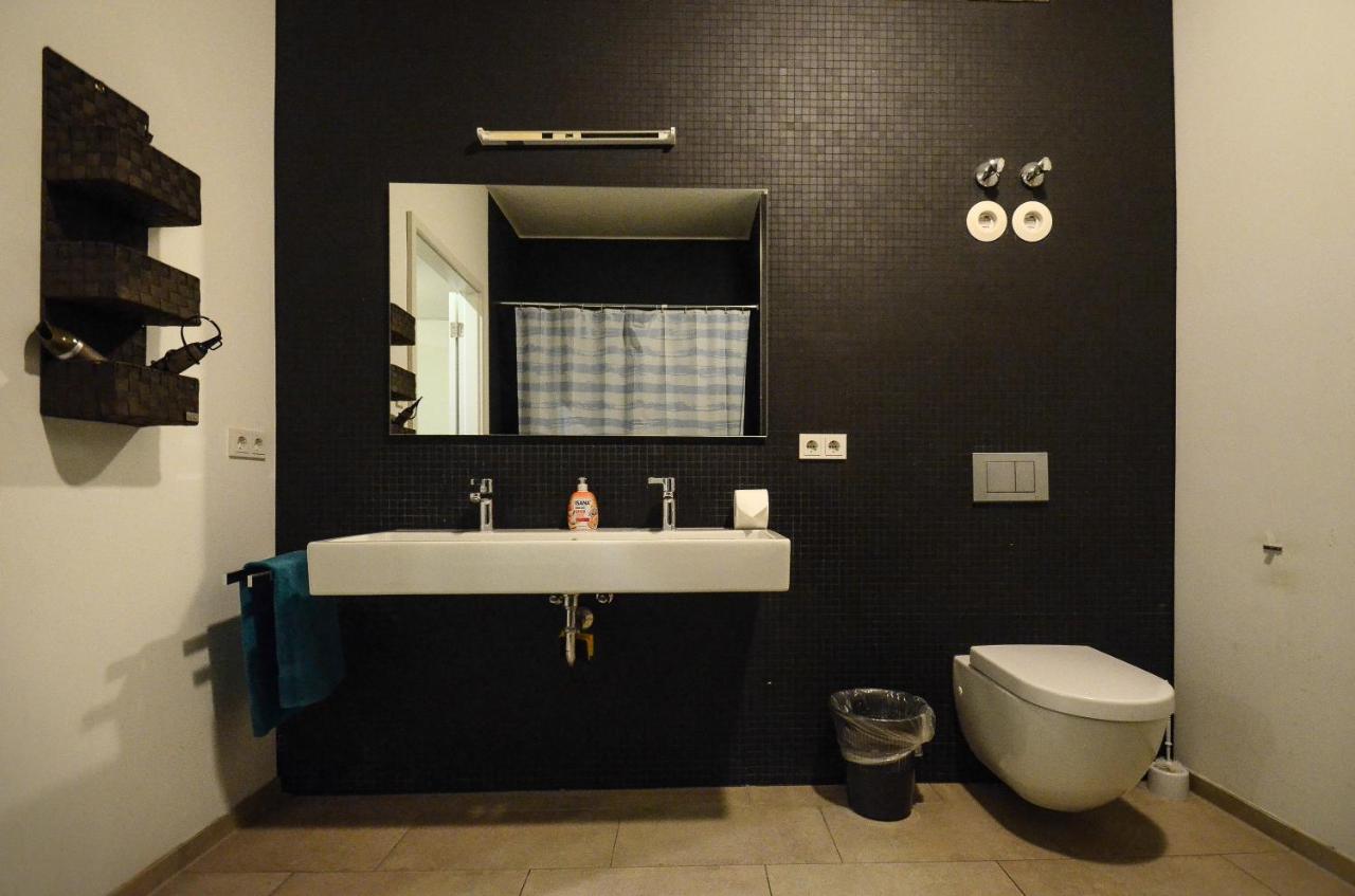 Apartamento 2 - High-Quality In The Heart Of Stuttgart 2 Exterior foto
