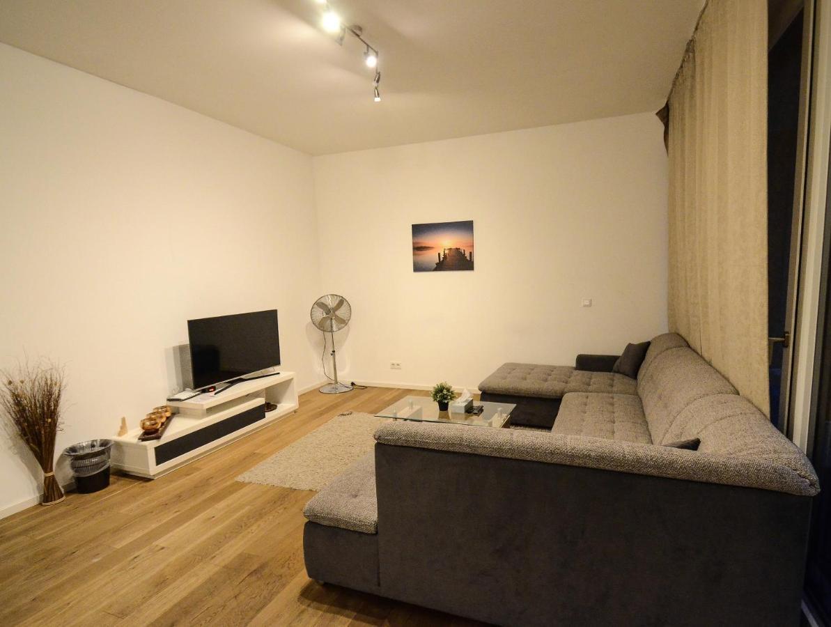 Apartamento 2 - High-Quality In The Heart Of Stuttgart 2 Exterior foto