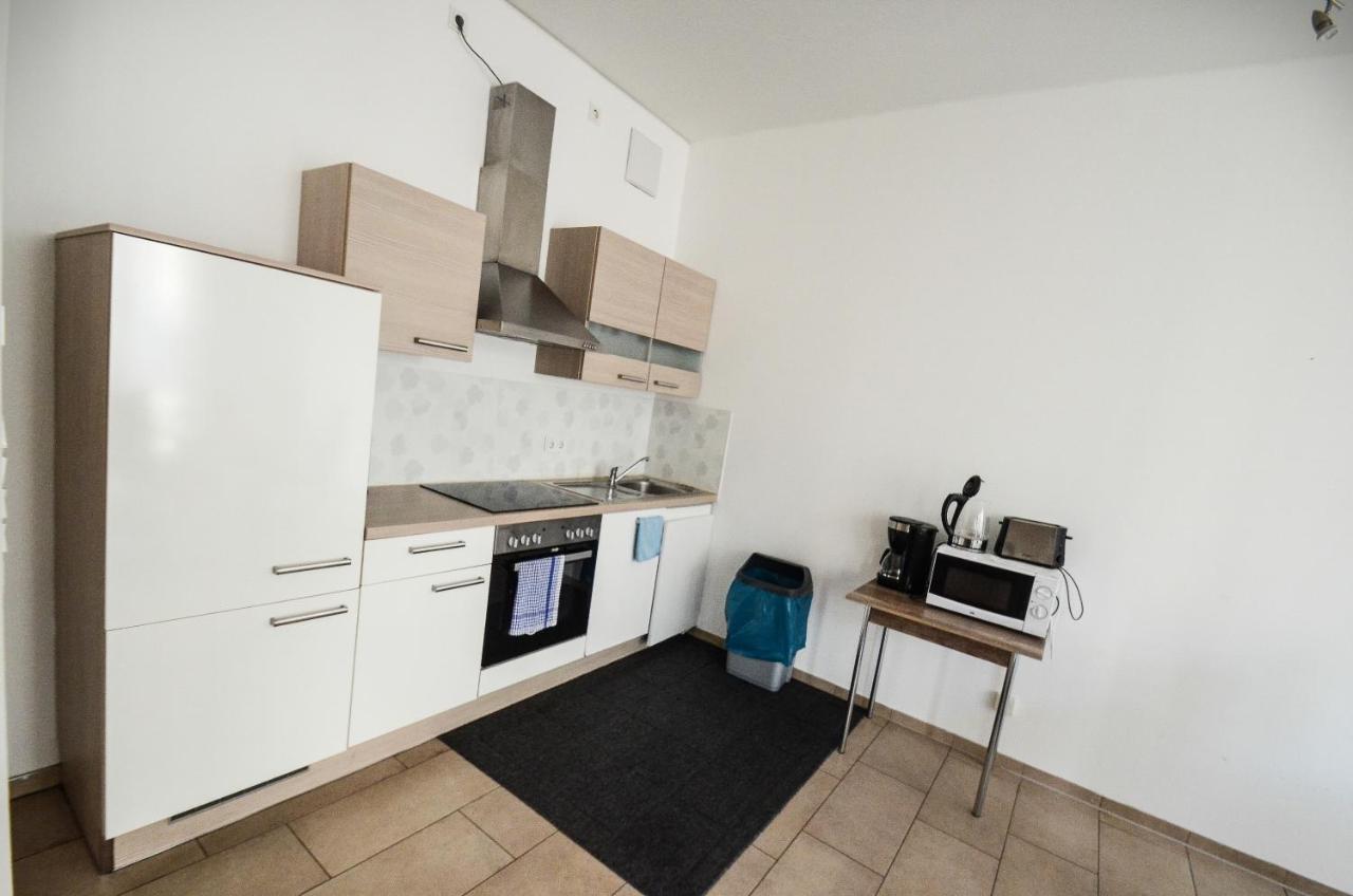 Apartamento 2 - High-Quality In The Heart Of Stuttgart 2 Exterior foto